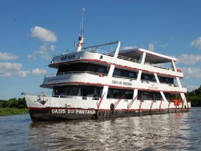 Barco Hotel Oásis do Pantanal